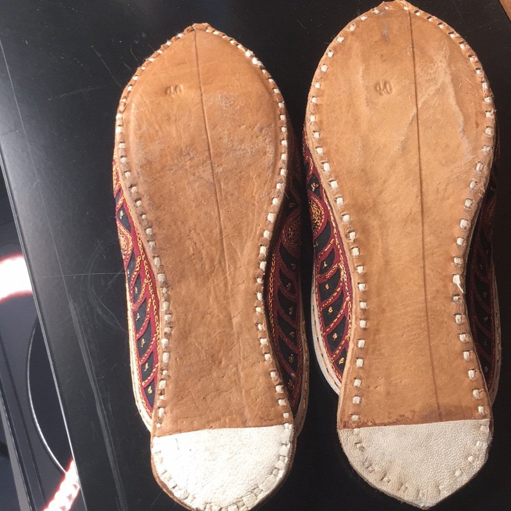 Vintage Handmade Arabian slippers - Picture 5 of 8